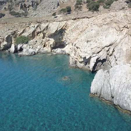 Apollon Цуцурос